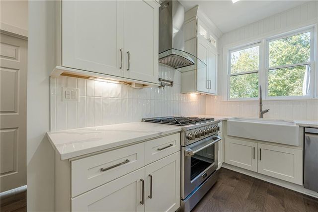 829 Valley Drive, Canton, GA 30114