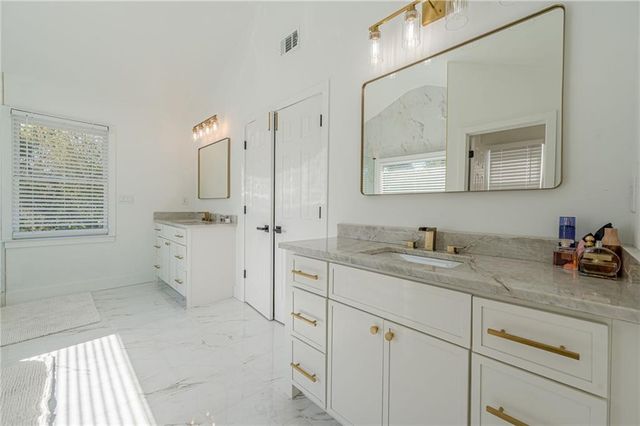 829 Valley Drive, Canton, GA 30114