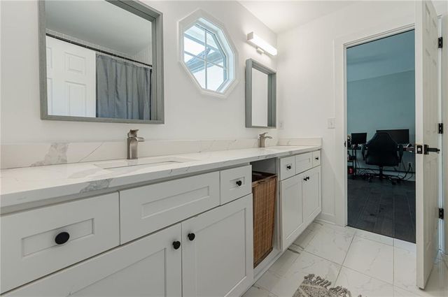 829 Valley Drive, Canton, GA 30114