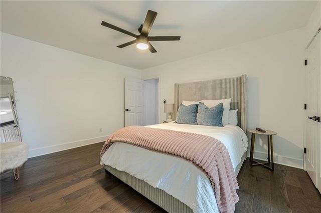 829 Valley Drive, Canton, GA 30114