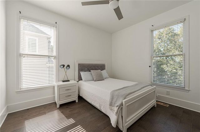 829 Valley Drive, Canton, GA 30114