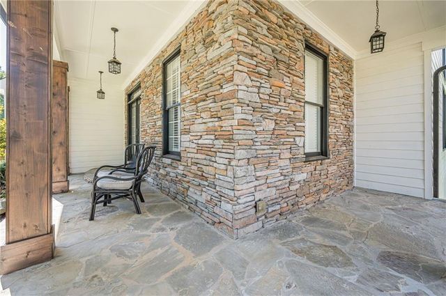 829 Valley Drive, Canton, GA 30114