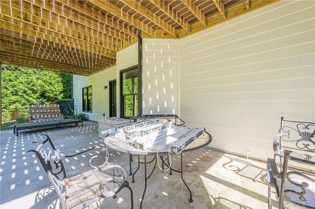 829 Valley Drive, Canton, GA 30114