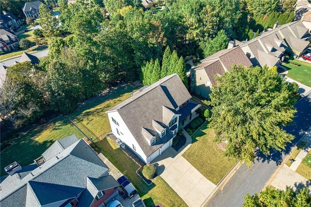 829 Valley Drive, Canton, GA 30114