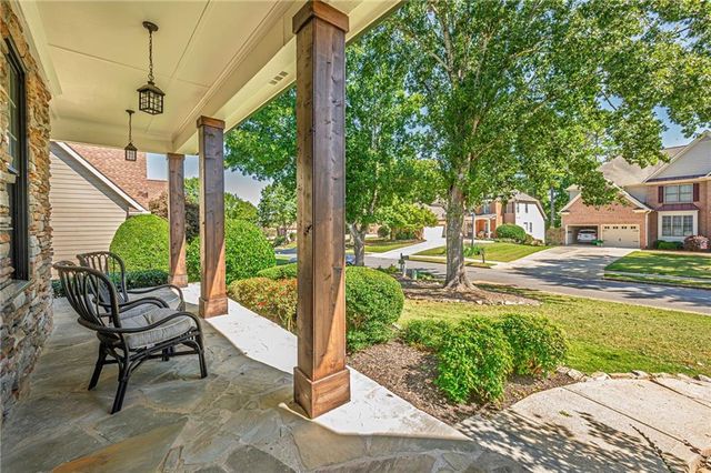 829 Valley Drive, Canton, GA 30114