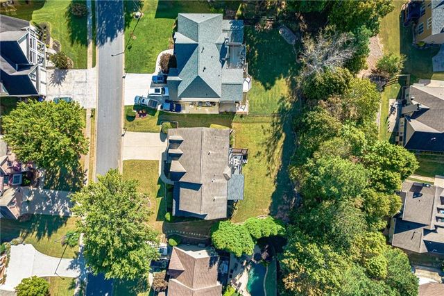 829 Valley Drive, Canton, GA 30114