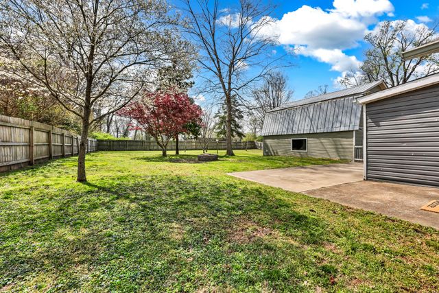 1022 Clark St, Clarksville, TN 37040