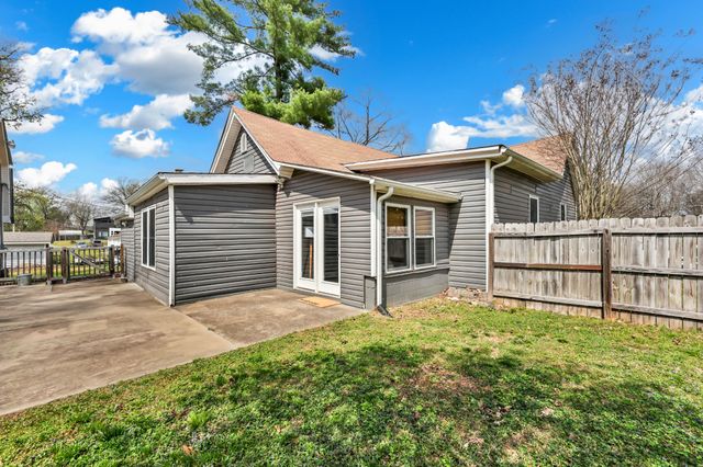 1022 Clark St, Clarksville, TN 37040