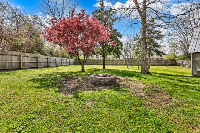 1022 Clark St, Clarksville, TN 37040