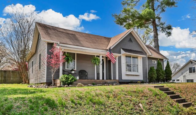 1022 Clark St, Clarksville, TN 37040