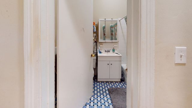 1091 Boylston 9, Boston, MA 02215