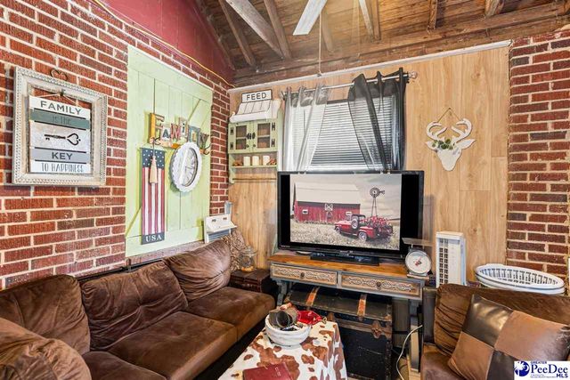 510 Hickory Street, Pamplico, SC 29583