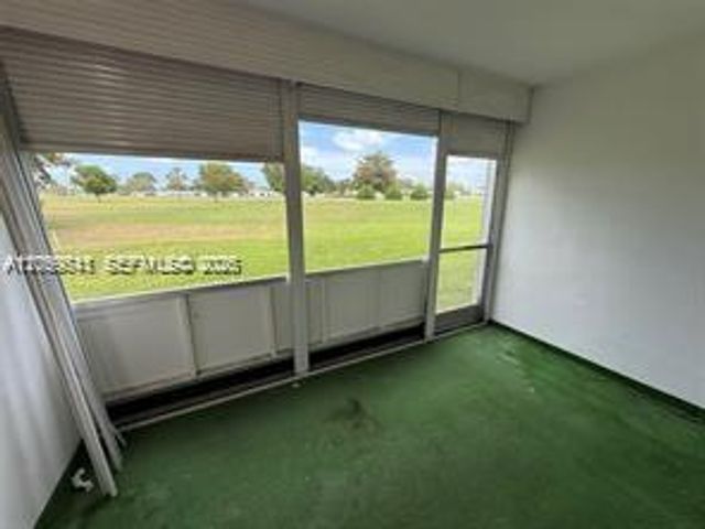 7797 Golf Cir Drive 102, Margate, FL 33063