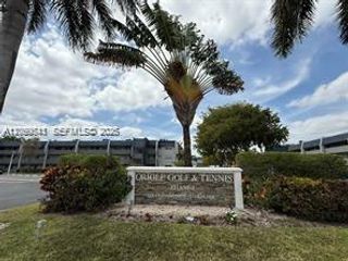 7797 Golf Cir Drive 102, Margate, FL 33063