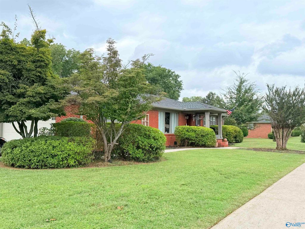 11002 Temperance Street SW, Huntsville, AL 35803