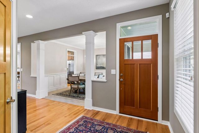 10565 Water Lily Lane, Woodbury, MN 55129