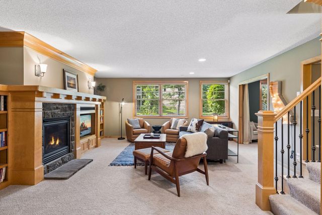 10565 Water Lily Lane, Woodbury, MN 55129