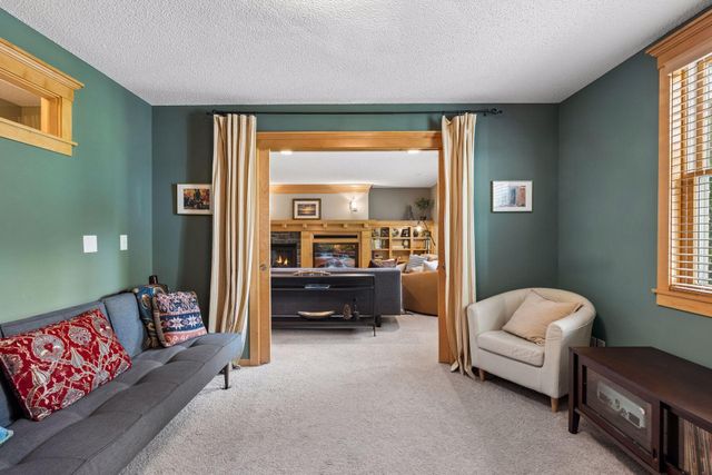 10565 Water Lily Lane, Woodbury, MN 55129