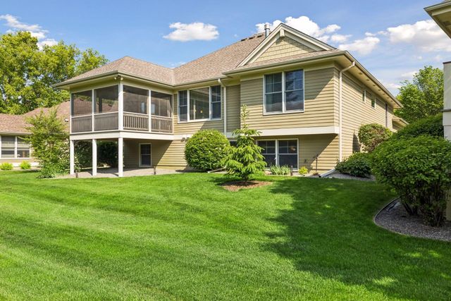 10565 Water Lily Lane, Woodbury, MN 55129