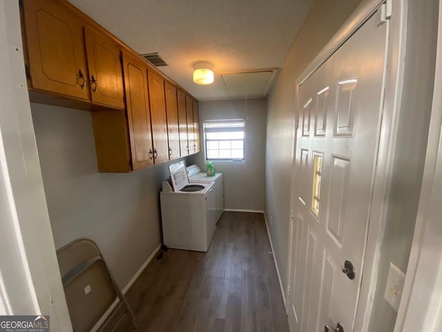 304 Morris Street, Glennville, GA 30427