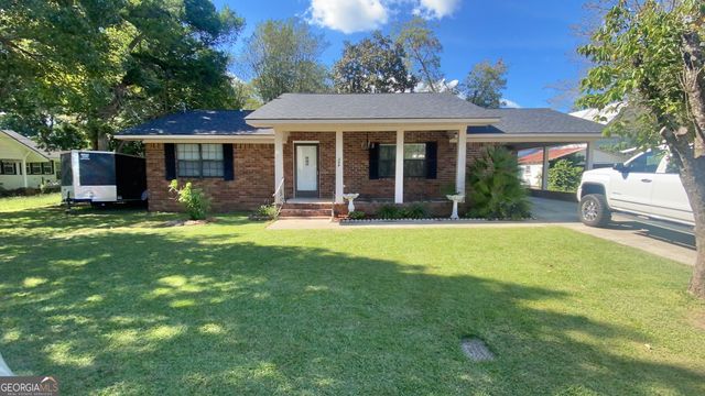 304 Morris Street, Glennville, GA 30427