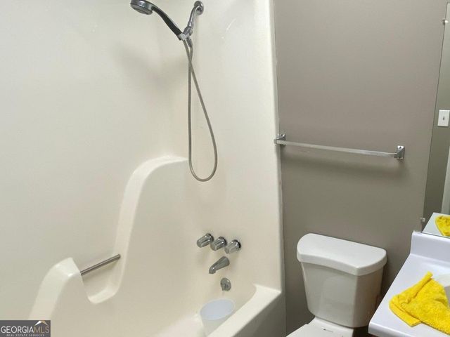 304 Morris Street, Glennville, GA 30427