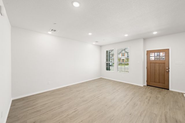 4506 Avion Drive, Sanger, TX 76266