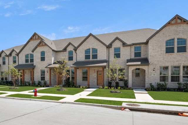 4506 Avion Drive, Sanger, TX 76266