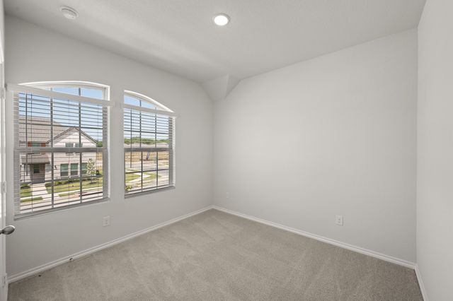 4506 Avion Drive, Sanger, TX 76266