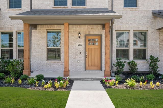 4506 Avion Drive, Sanger, TX 76266