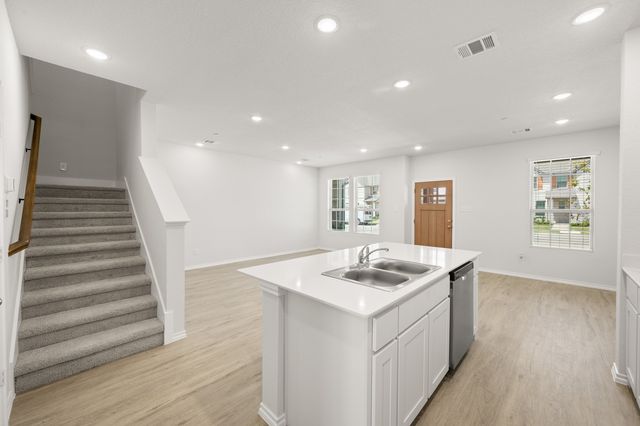 4506 Avion Drive, Sanger, TX 76266