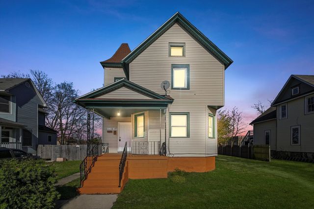 1095-1097 E Merchant Street, Kankakee, IL 60901
