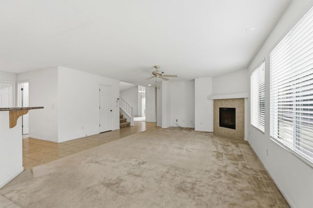 8441 Felton Crest Way, Elk Grove, CA 95624