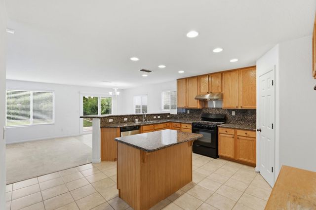 8441 Felton Crest Way, Elk Grove, CA 95624