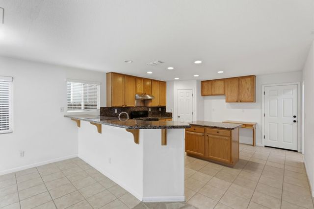 8441 Felton Crest Way, Elk Grove, CA 95624