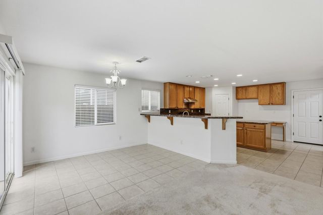 8441 Felton Crest Way, Elk Grove, CA 95624