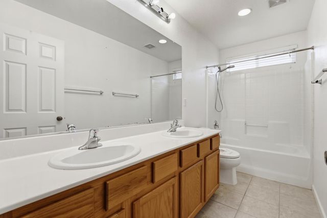 8441 Felton Crest Way, Elk Grove, CA 95624