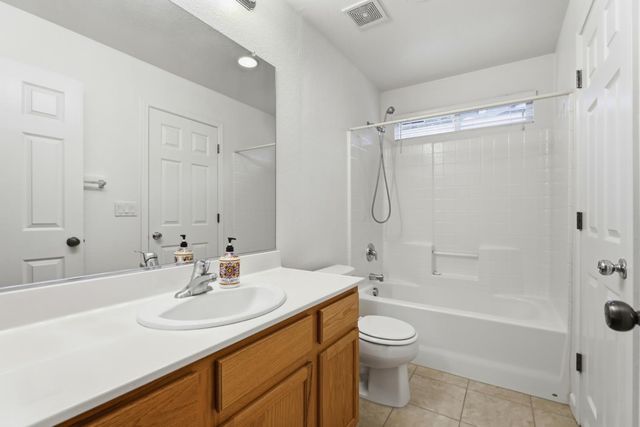 8441 Felton Crest Way, Elk Grove, CA 95624