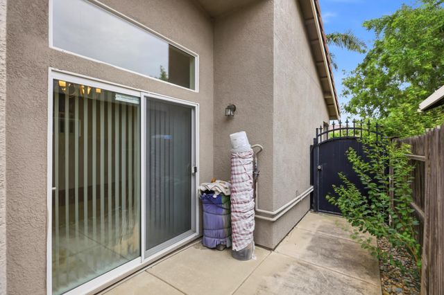 8441 Felton Crest Way, Elk Grove, CA 95624