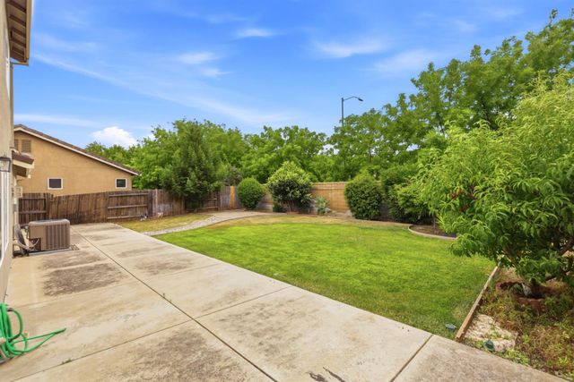 8441 Felton Crest Way, Elk Grove, CA 95624