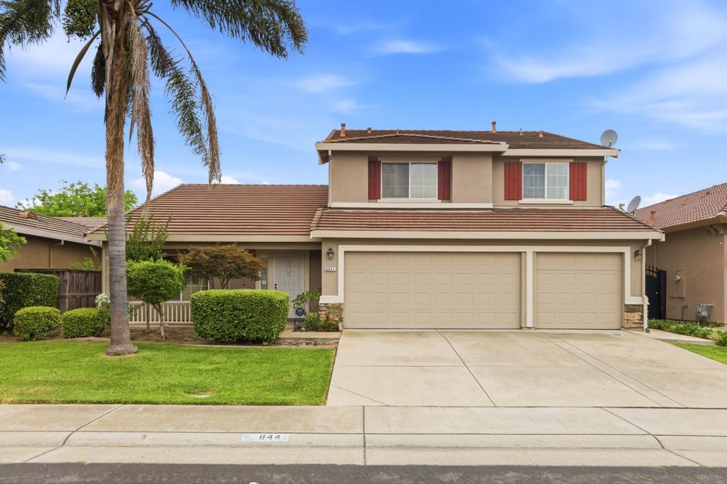 8441 Felton Crest Way, Elk Grove, CA 95624