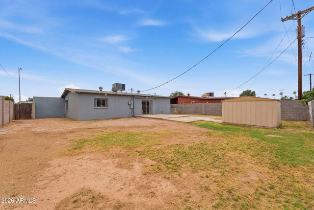 7714 W MITCHELL Drive, Phoenix, AZ 85033