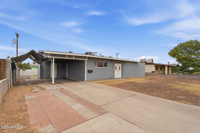 7714 W MITCHELL Drive, Phoenix, AZ 85033