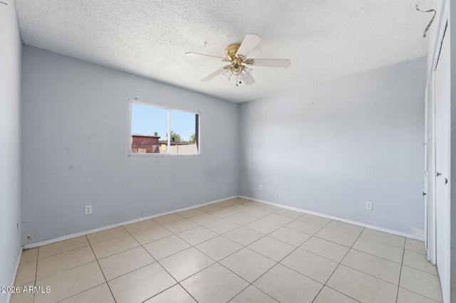 7714 W MITCHELL Drive, Phoenix, AZ 85033
