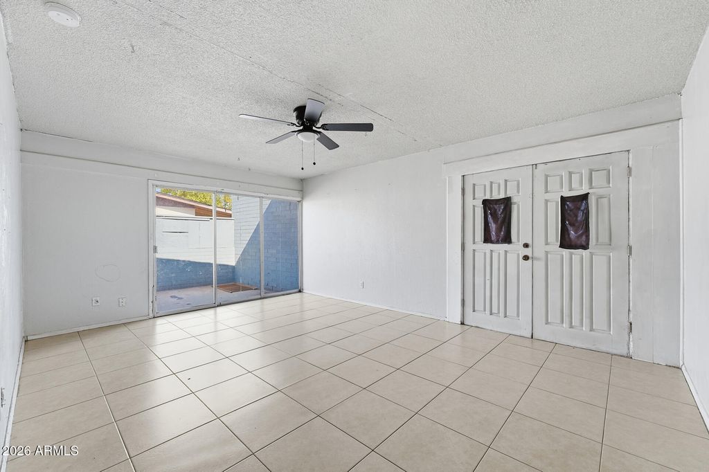 7714 W MITCHELL Drive, Phoenix, AZ 85033 — photo 3