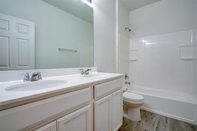 217 La Dera DR, Liberty Hill, TX 78642