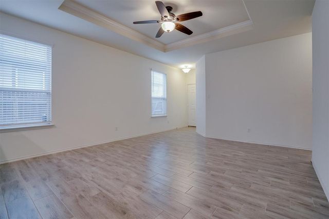 217 La Dera DR, Liberty Hill, TX 78642