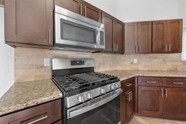 3126 Lakefield Way, Sugar Land, TX 77479