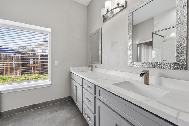 3126 Lakefield Way, Sugar Land, TX 77479