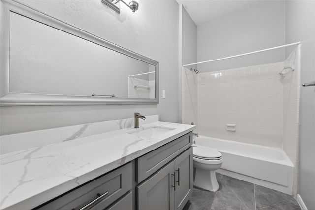 3126 Lakefield Way, Sugar Land, TX 77479